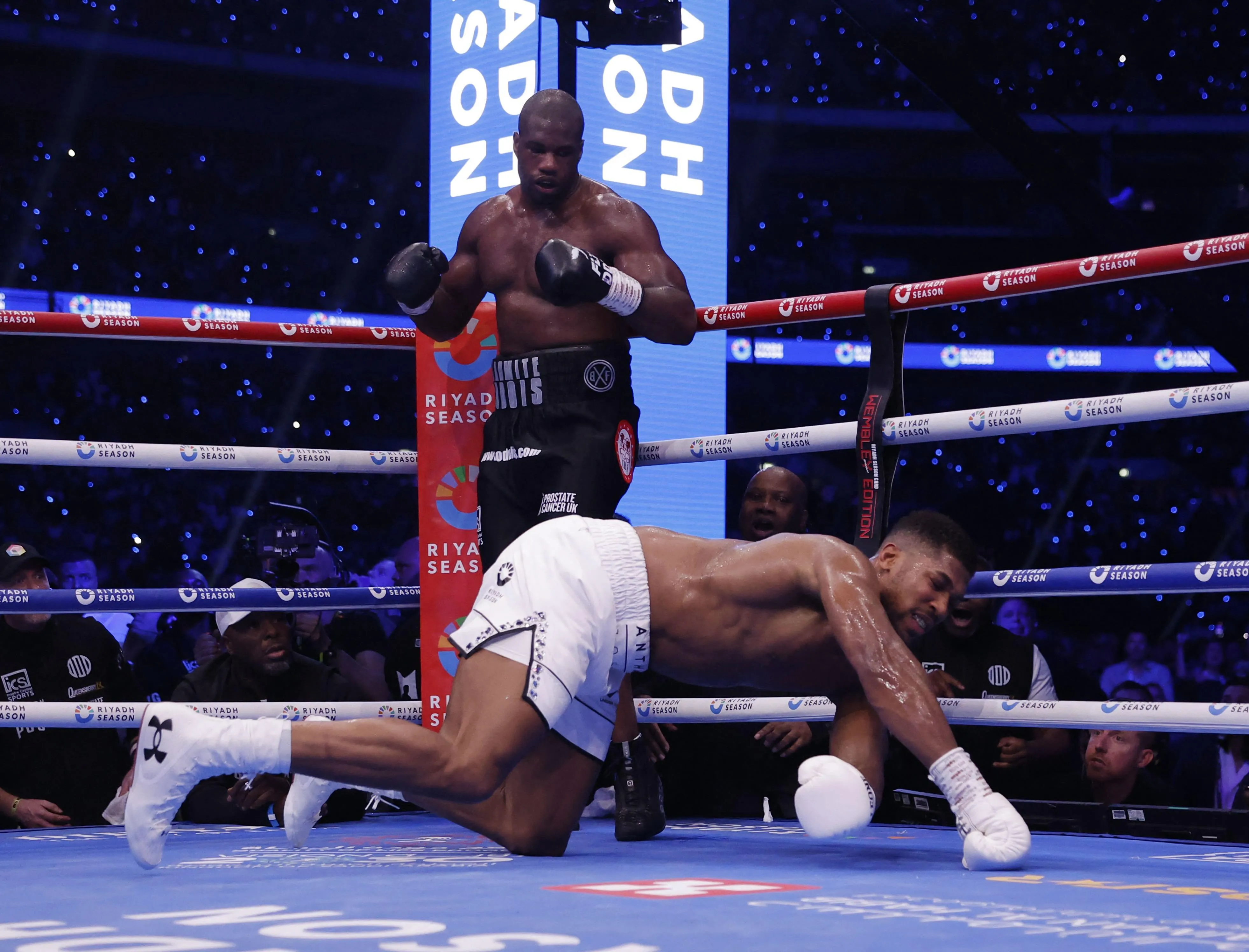 Daniel Dubois KOs Anthony Joshua to retain IBF heavyweight crown | GMA News  Online