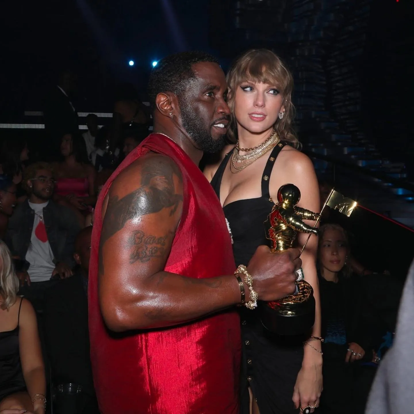 Taylor Swift Aparece en la Lista Mientras Diddy Revela la Verdad Detrás del  Mundo del Espectáculo. - News