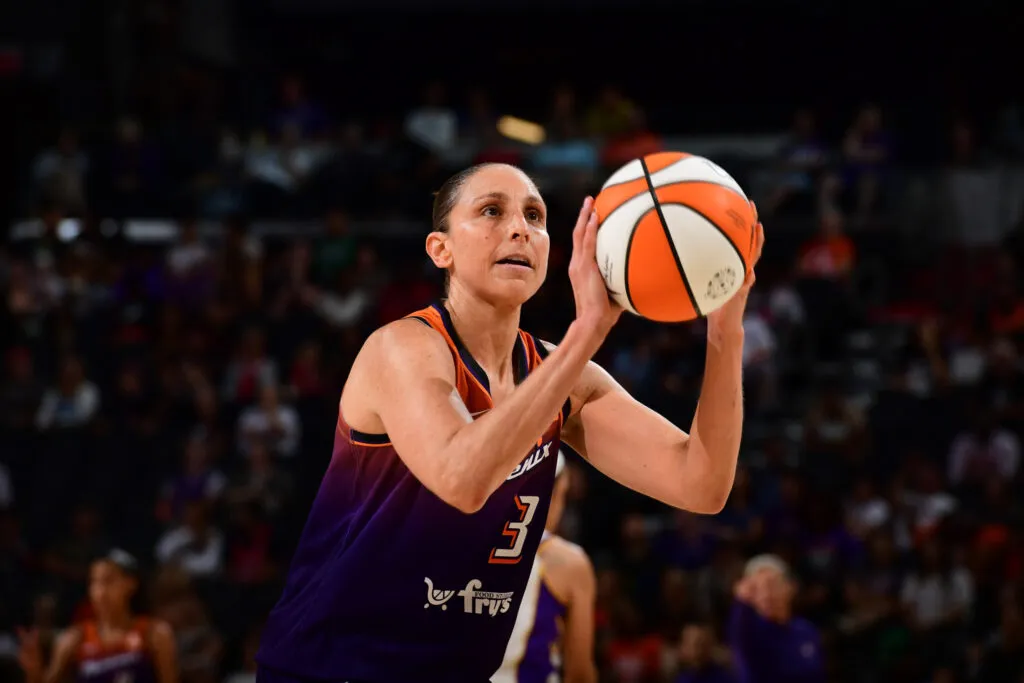 Diana Taurasi becomes first WNBA player to score 30 at age 40 or older -  Just Women's Sports