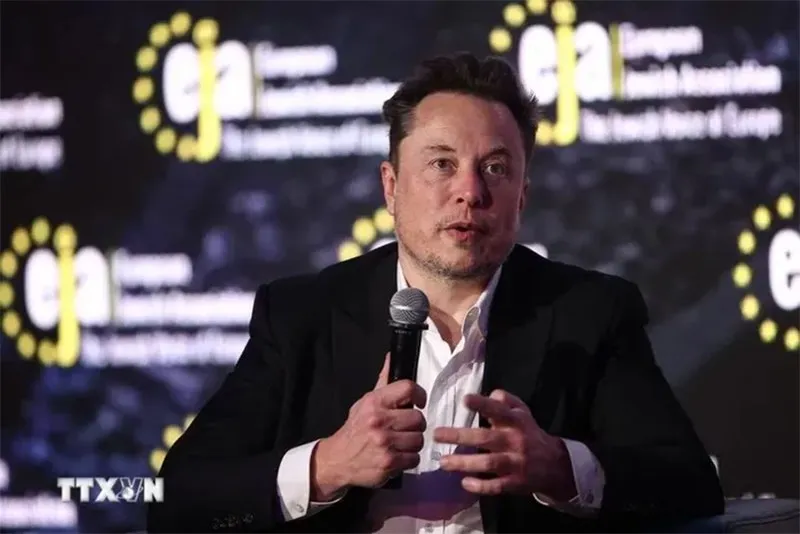 Tổng thống Mỹ tin tưởng tỷ phú Elon Musk