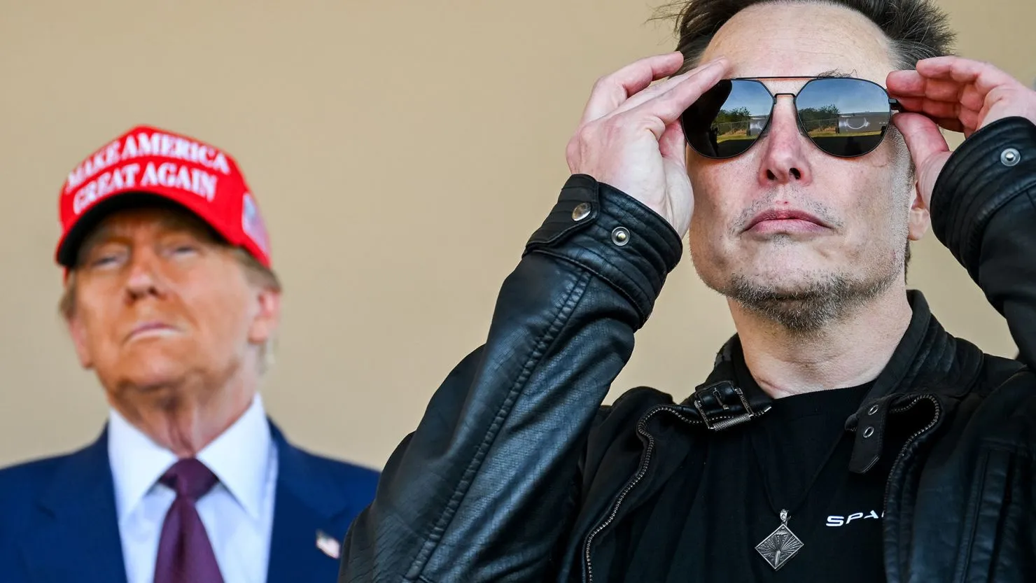 Analysis: Elon Musk is crowning himself technoking of the federal  government | CNN Business