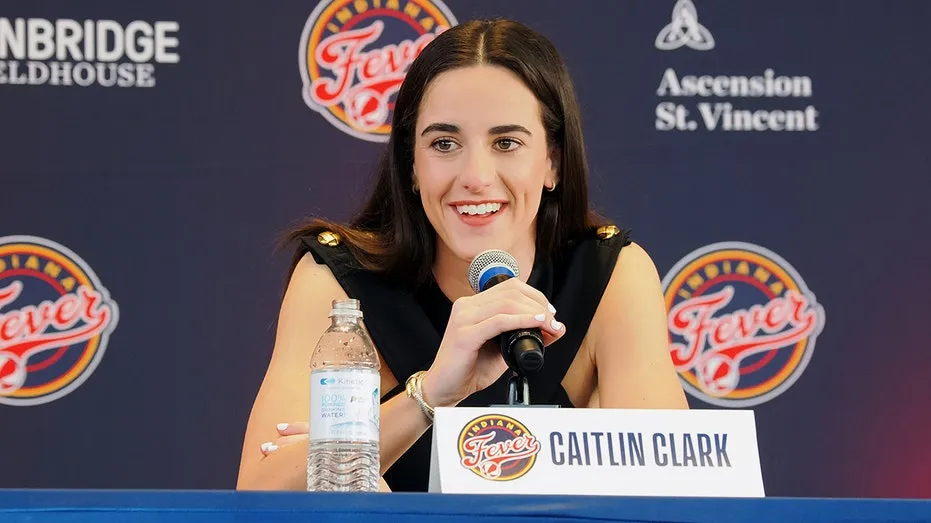 Caitlin Clark admits feeling 'privilege' as a White person, says WNBA was  'built on' Black players | Fox News