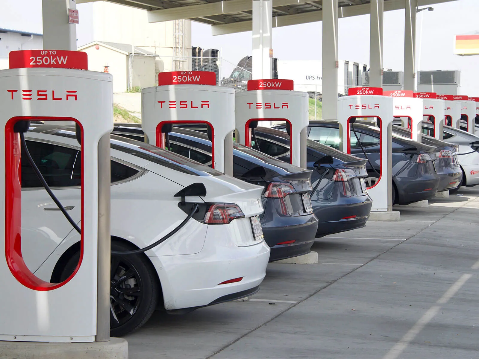 Tesla Cars: Leaders in Electric Vehicle Innovation | VYNMSA